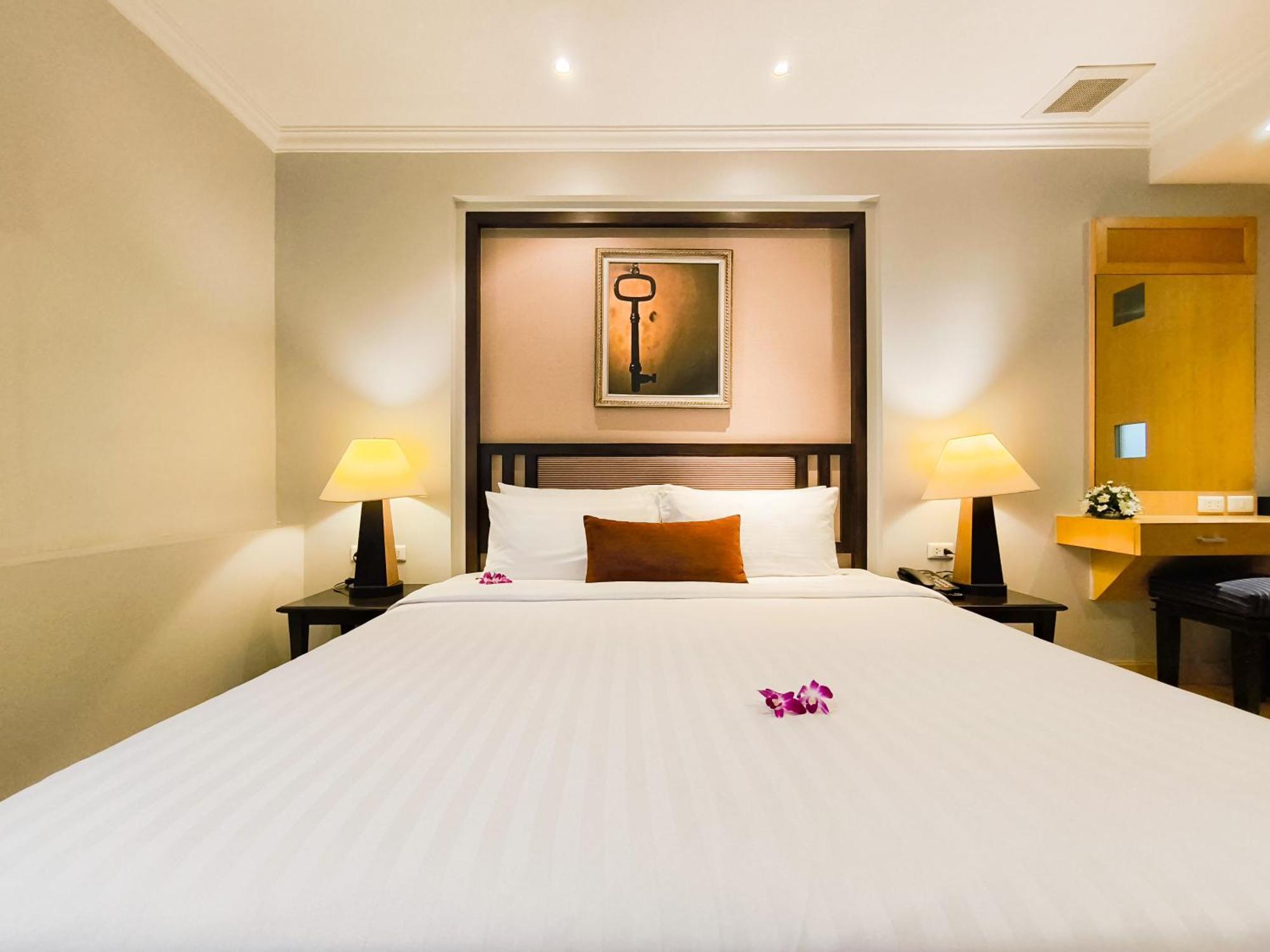 The Key Bangkok Hotel Exterior foto